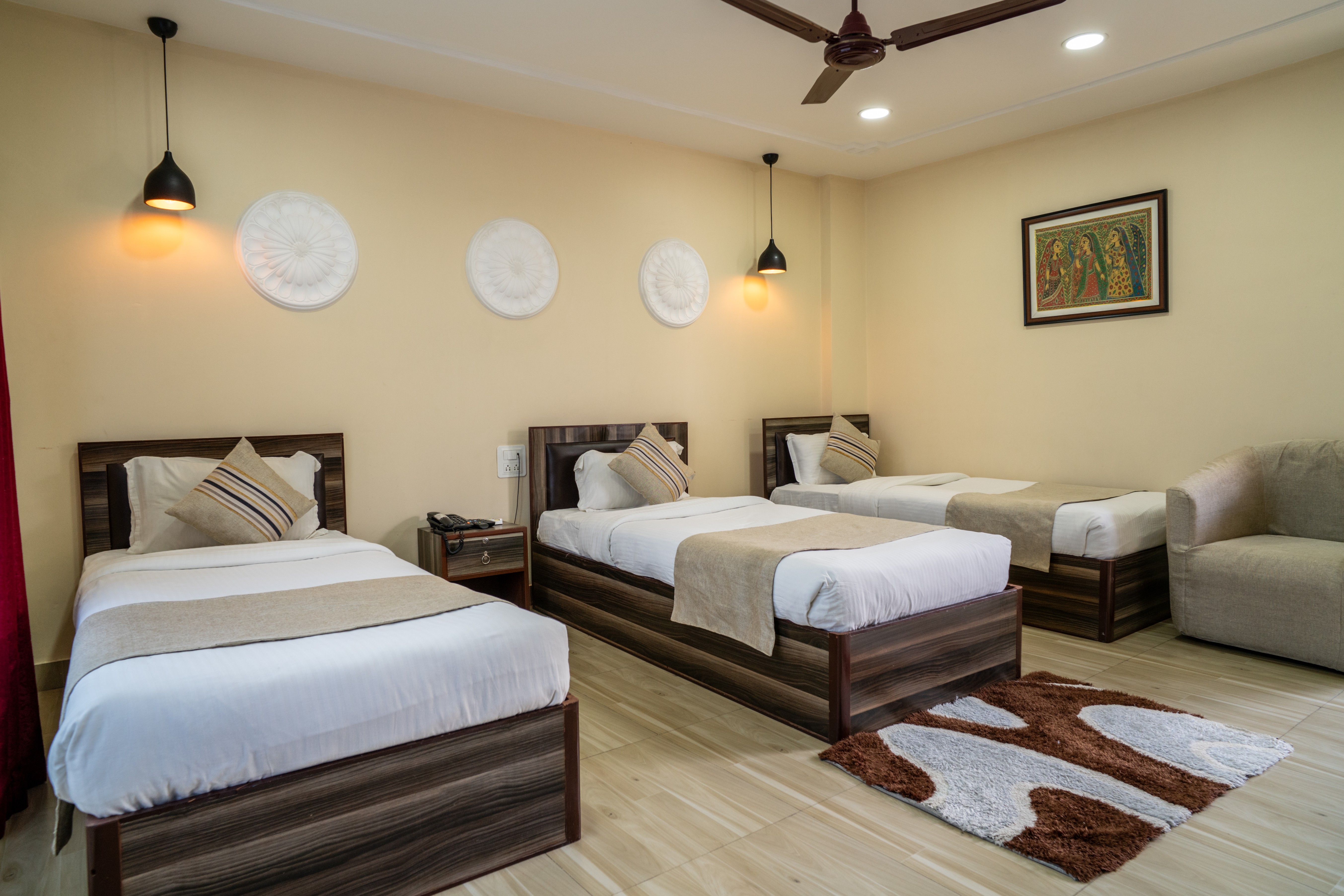 Deluxe Triple Room with Breakfast